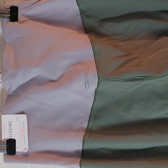 Aerie chill play move leggings - Picture 6 of 7